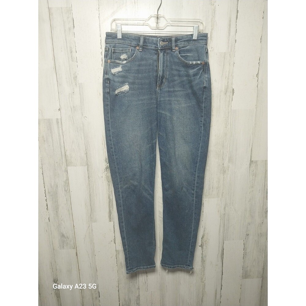 American Eagle Mom Jean 6 Long Distressed
